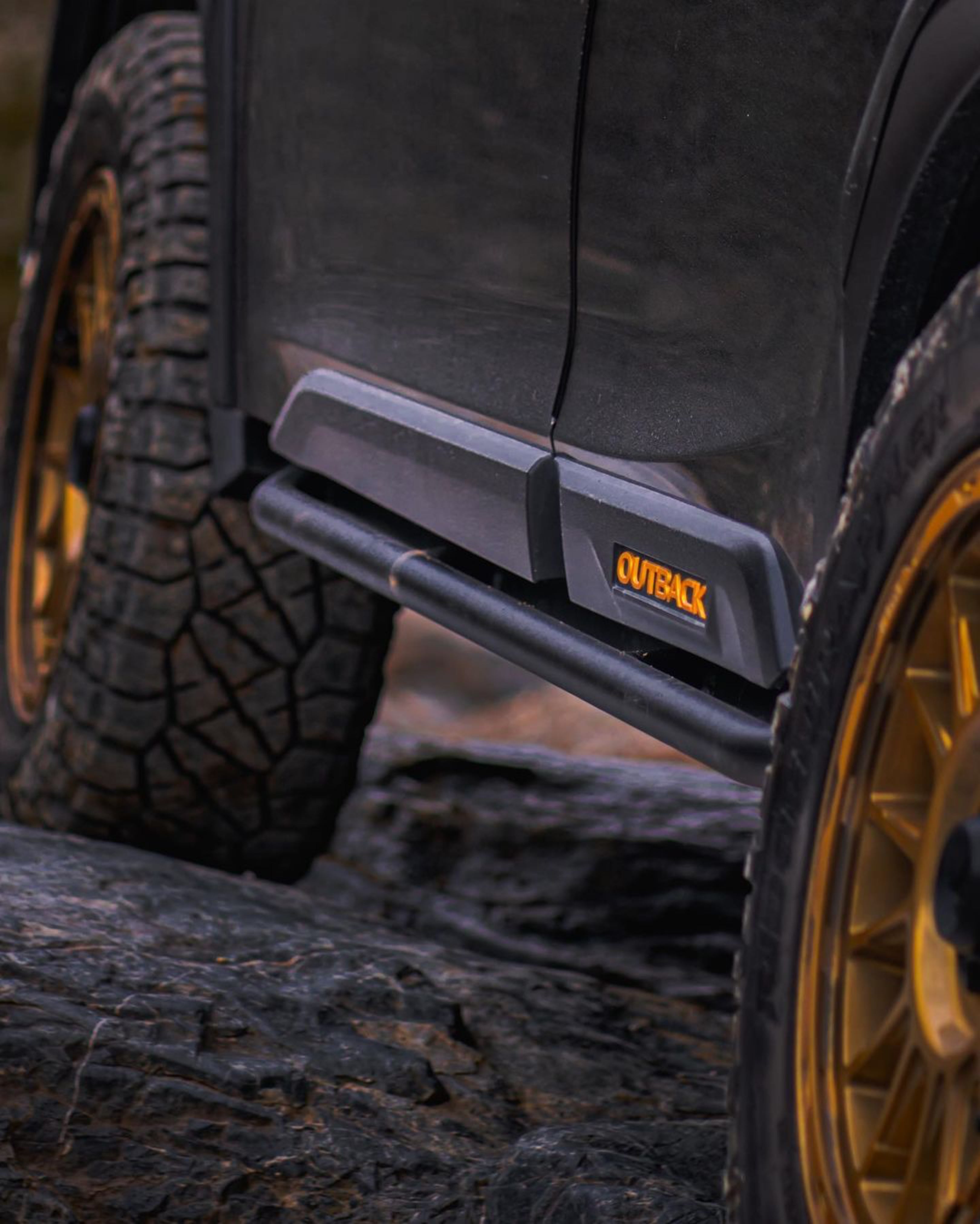 サベージボディ　Pro-line Outback Utility Quad Dune and Desert ATVs and Side-by-Sides | Polaris Off-Road