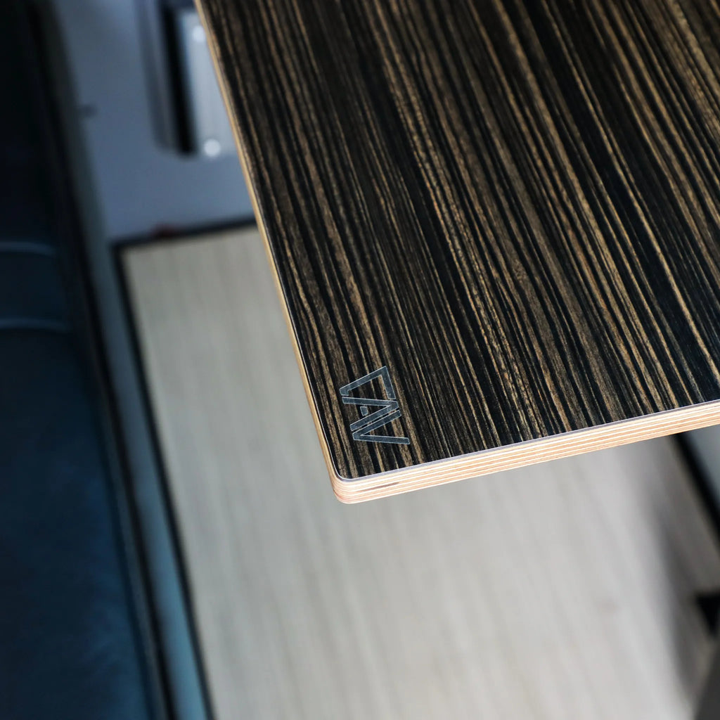 Small Universal Table Top