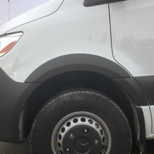 Load image into Gallery viewer, Fender Armor Kit Sprinter 907