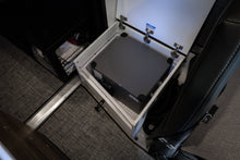 Load image into Gallery viewer, GoBoxe - Automatic Mobile Toilet