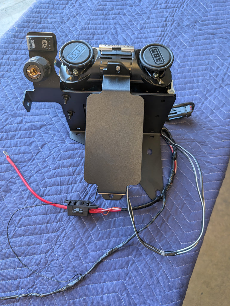 CAtuned Off-Road Lexus GX550 ARB Twin Air compressor with Mount