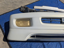 Load image into Gallery viewer, Toyota Land Cruiser 100 series front bumper cover JDM (GARAGE SALE)