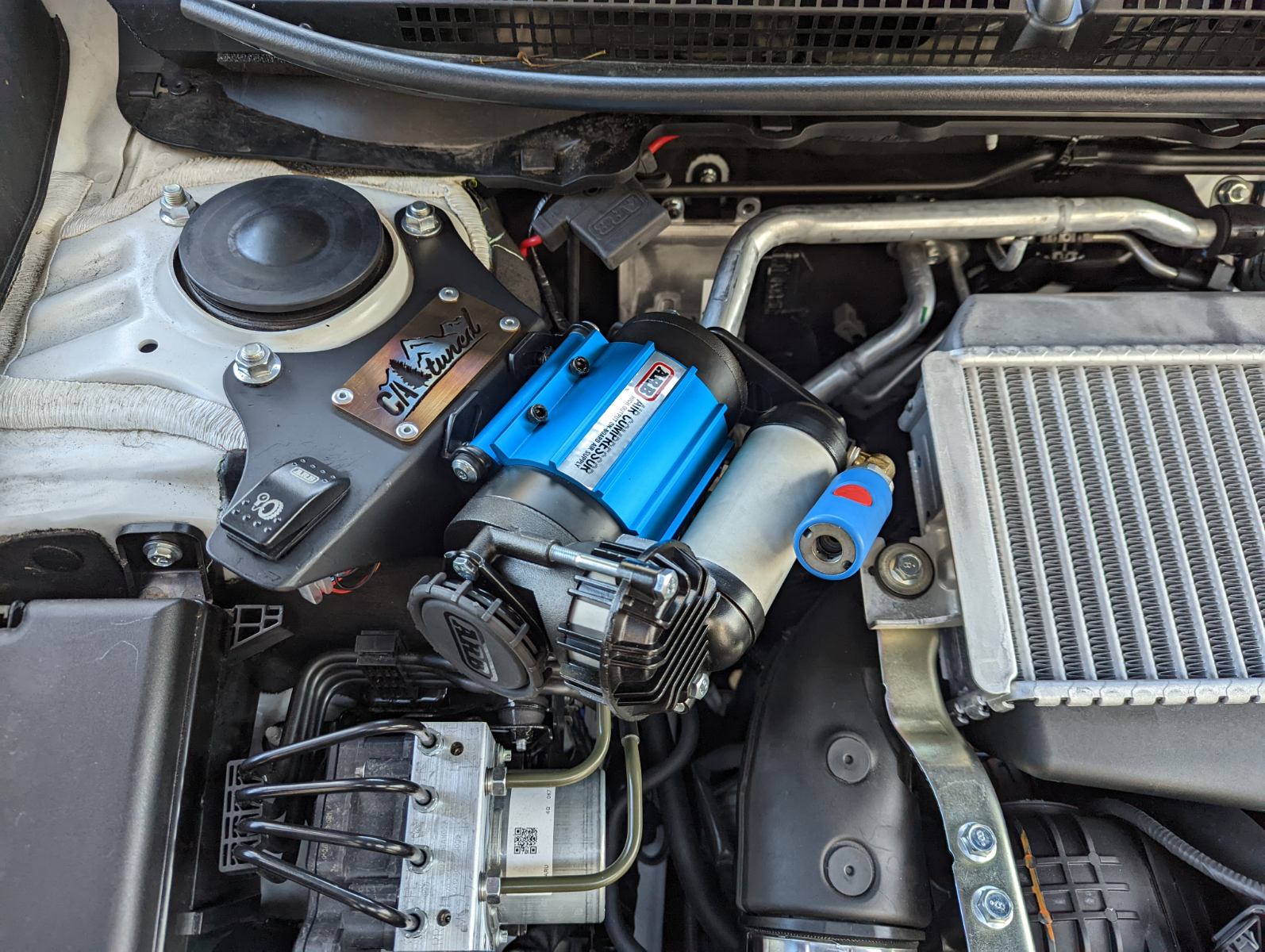 Off Roda Compressor CAtuned Off-Road ARB Compact Air Compressor with Mount and Air Fitting